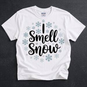 I Smell Snow script with snowflakes on a t-shirt